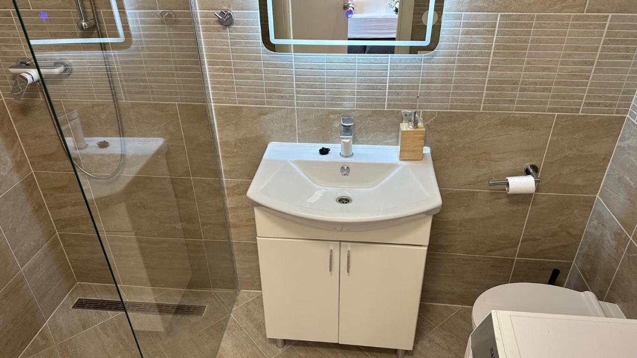 Apartamento Iris Oasis Split Exterior foto