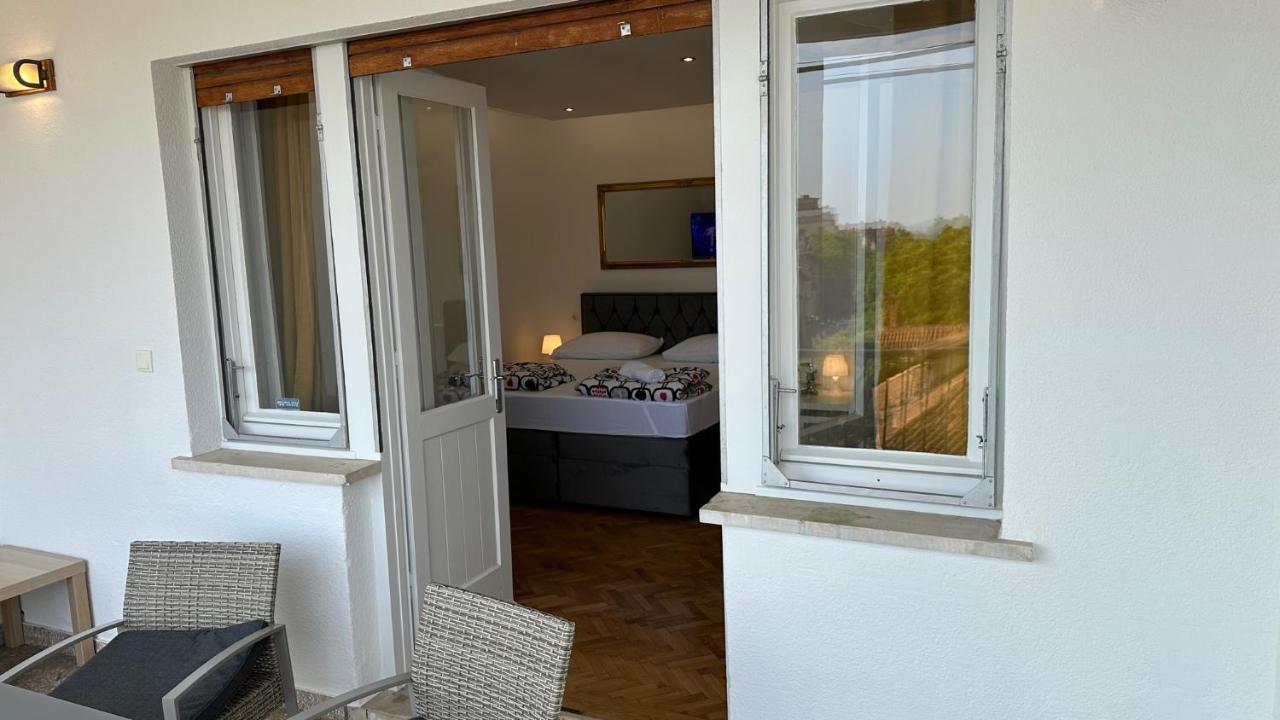 Apartamento Iris Oasis Split Exterior foto